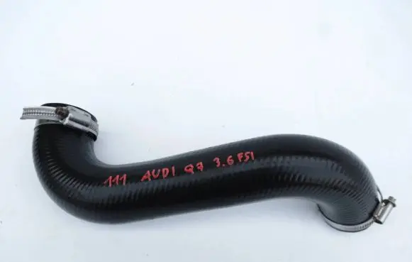 Audi Q7 4L Air intake hose/pipe