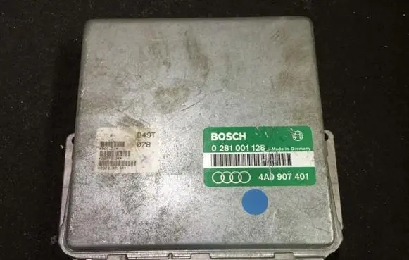 Audi A6 S6 C4 4A Engine control unit/module 0281001128 4a0907401