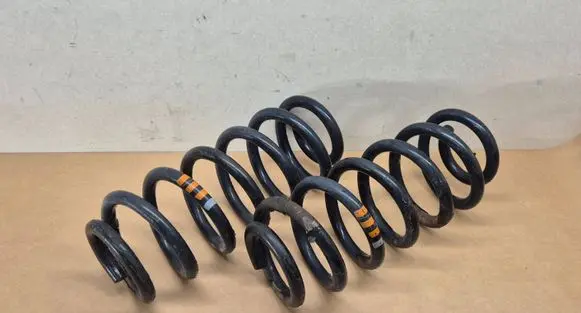 Audi A6 S6 C6 4F Front coil spring 