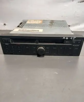 Audi A6 S6 C5 4B CD/DVD changer AUZ1Z2V2668287