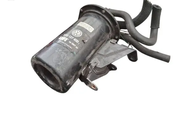 Volkswagen PASSAT B8 Fuel filter housing 5Q0127399CC 5529700 5Q0127400