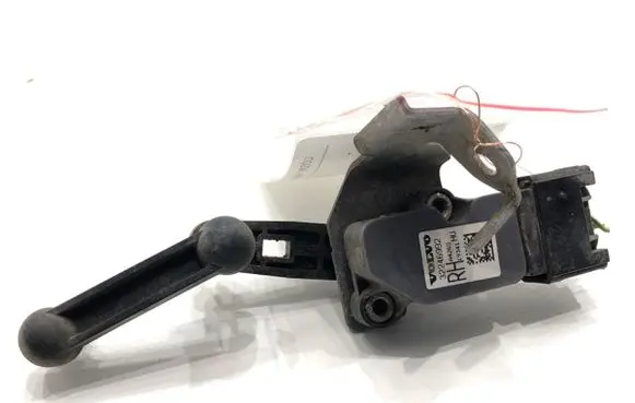 Volvo XC60 Headlight/headlamp level sensor 32246992