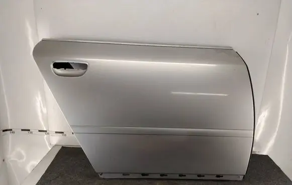 Audi A6 S6 C5 4B Rear door