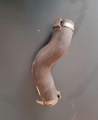 Hyundai Tucson TL Air intake hose/pipe