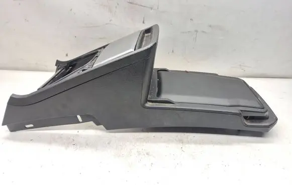 Volvo XC90 Center console 39987022