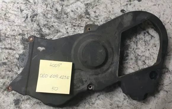 Audi A4 S4 B7 8E 8H Timing belt guard (cover) 06D109123E