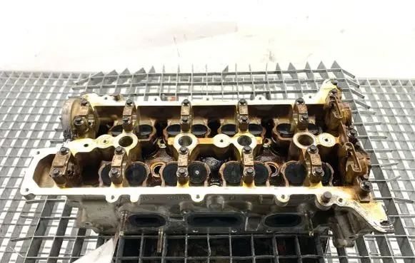 Renault Captur Engine head 110425271R
