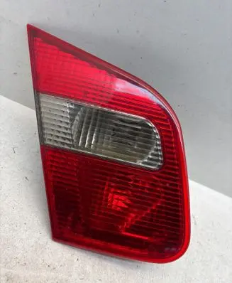 Mitsubishi Carisma Tailgate rear/tail lights 151207