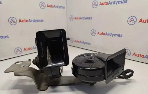 BMW 5 E60 E61 Horn signal 6935987 61336935987 6935988