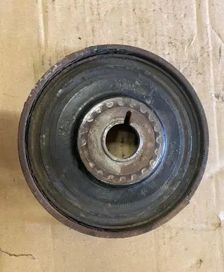 Renault Scenic II - Grand scenic II Crankshaft pulley 8200552236