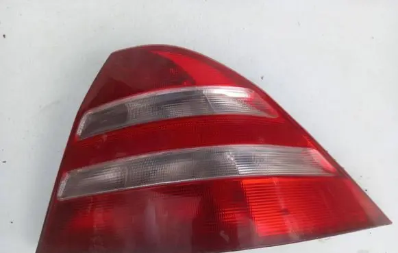Mercedes-Benz S W220 Rear/tail lights