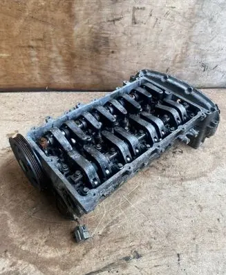 Jaguar X-Type Engine head 2709051845 20EW21