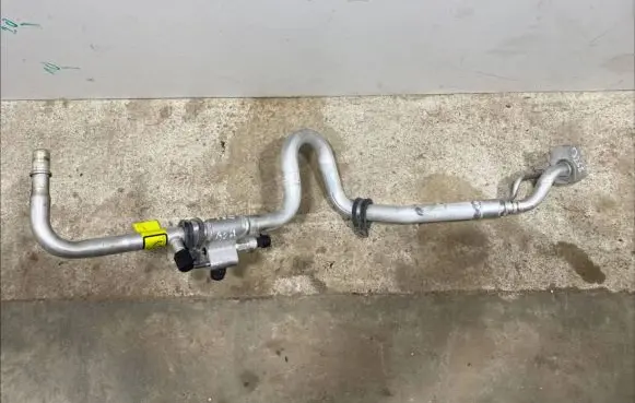 Maserati Ghibli Air conditioning (A/C) pipe/hose 670007623