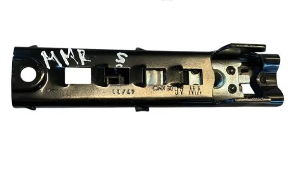 Skoda Yeti (5L) Seat belt height adjuster 3C8857819A