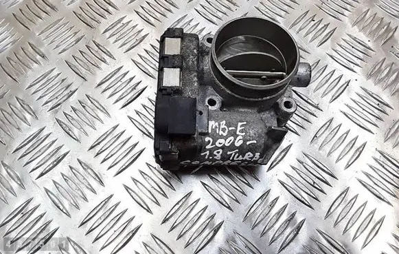 Mercedes-Benz E W211 Throttle valve A1110980109