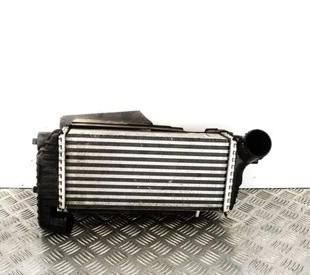 Ford Focus Intercooler radiator BV619L440CJ