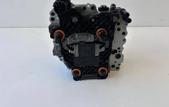 Audi A3 S3 8P Transmission gearbox valve body 0GC325025E 0GC927711H 0260550150