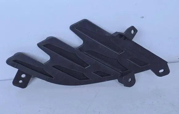Opel Mokka B Front bumper lower grill 42517847
