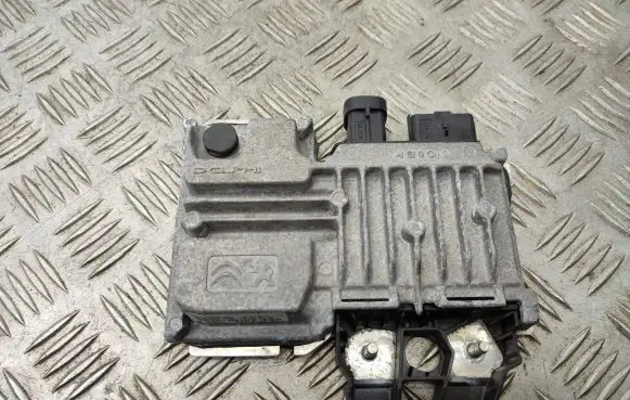 Citroen C4 Cactus Other control units/modules 9819596180