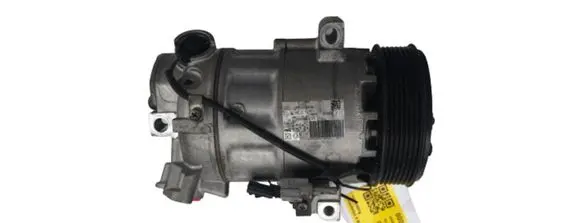 Renault Clio I Air conditioning (A/C) compressor (pump) 926000734R T72634BC