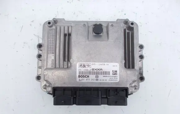 Ford Focus Engine control unit/module 8M5112A650XA
