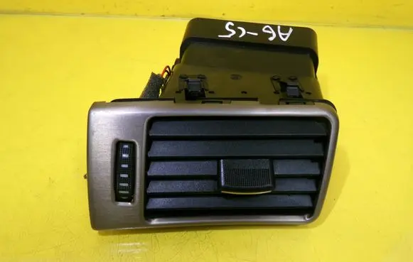 Audi A6 S6 C5 4B Dashboard side air vent grill/cover trim 4B1820901
