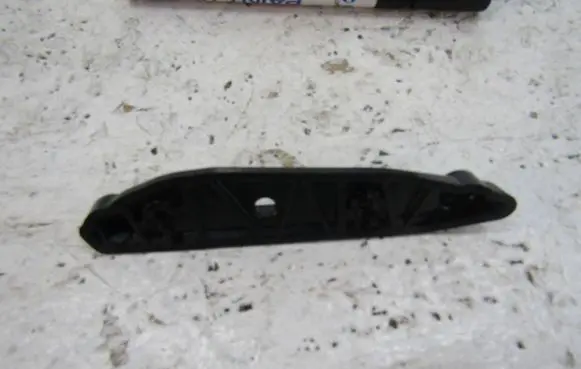 BMW 4 F32 F33 Front bumper mounting bracket 7294680