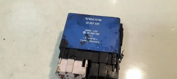 Volvo S40, V40 Other control units/modules 898887000 30857339