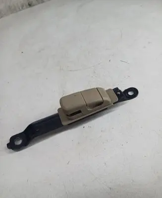 Nissan Murano Z50 Seat belt height adjuster F4205 K5912