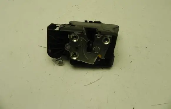 Dacia Sandero Loading door lock 805026897RF I6329