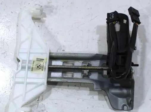 BMW 7 F01 F02 F03 F04 Seat adjustment motor 9138921