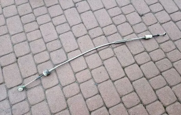 Opel Adam Gear shift cable linkage 55496804