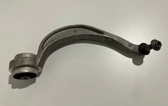 Porsche Macan (95B) Front control arm 4G0407695
