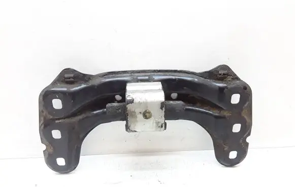 Mercedes-Benz S W220 Engine mount bracket A2202400218