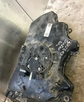 Volkswagen Touran III AdBlue liquid reservoir 5qa131877d