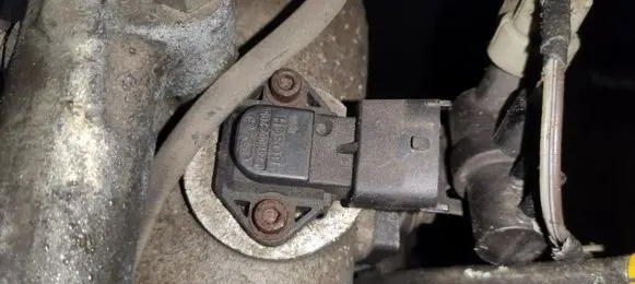 Chrysler Voyager Air pressure sensor 0281002205