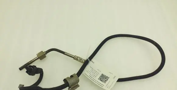 Mercedes-Benz A W176 Exhaust gas temperature sensor A0009058501