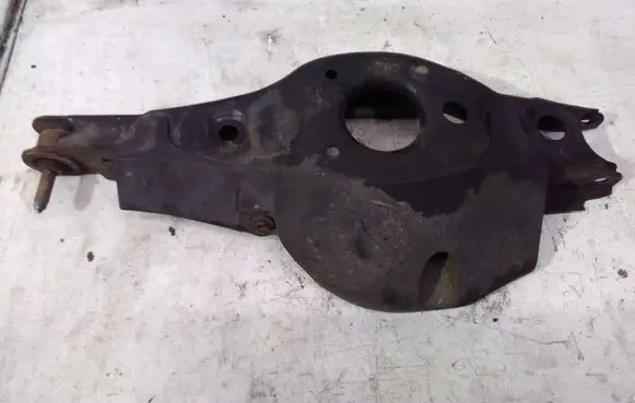 Lexus CT 200H Rear upper control arm/wishbone