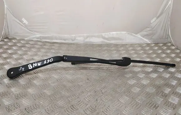BMW 3 E90 E91 Windshield/front glass wiper blade 7171640 61617171640