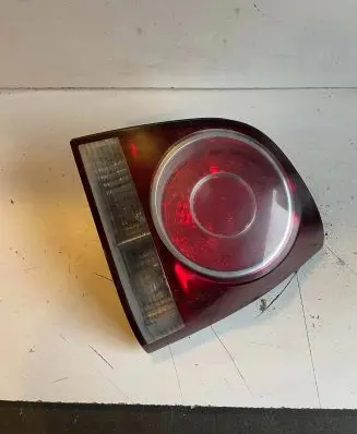 Volkswagen Polo IV 9N3 Rear/tail lights 965352