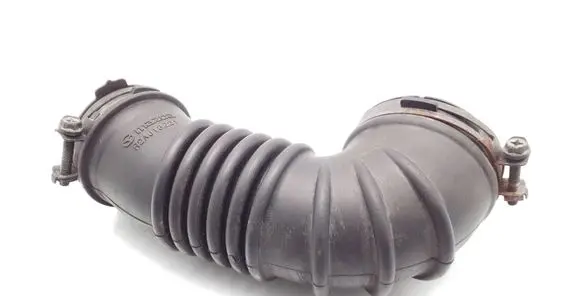 Mazda 3 II Turbo air intake inlet pipe/hose R2AJ13221