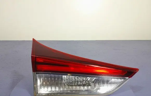 Toyota Auris E180 Rear/tail lights 02-354