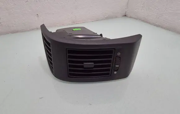 Fiat Ducato Dashboard side air vent grill/cover trim ST44762