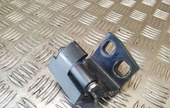 Rear door upper hinge