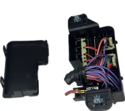 Opel Mokka Fuse box set 826166 821957
