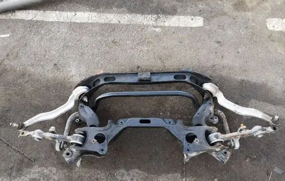Mercedes-Benz CLS C219 Front subframe A211601002