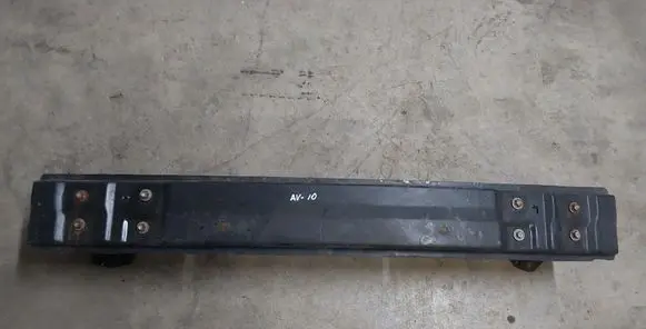 Toyota Avensis T270 Rear bumper cross member