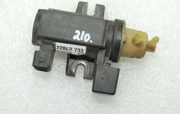 Opel Insignia A Turbo solenoid valve 55573362 55575611