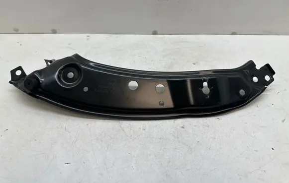 Volkswagen Caddy Radiator support slam panel bracket 2K7805931B