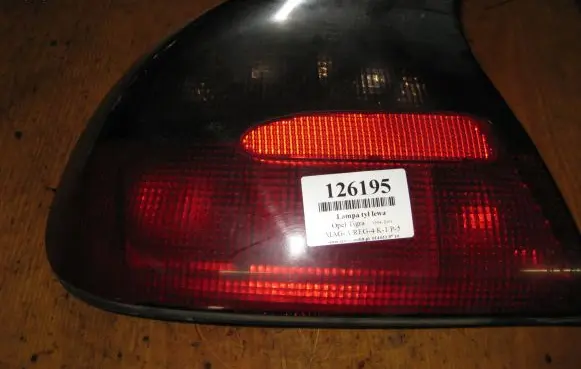 Opel Tigra A Rear/tail lights